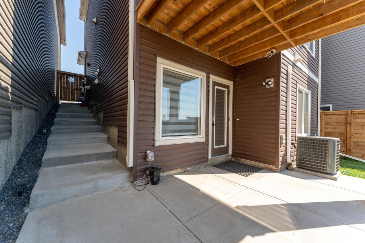 You Will Love This 2Br Guest Suite In Se カルガリー エクステリア 写真